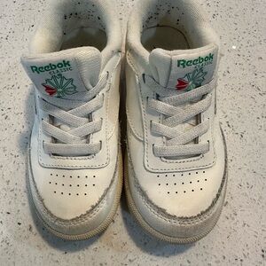 Reebok Classic Todder White Sneakers size 9